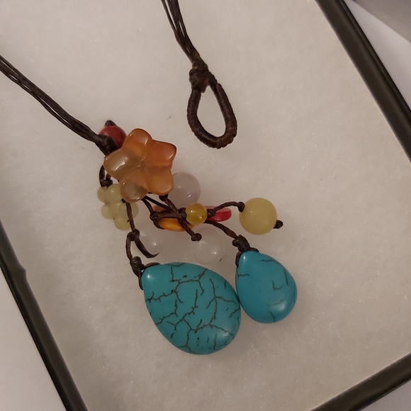 Natural Gemstone Pendant w/ Genuine Leather Chain - Picture 4 of 4